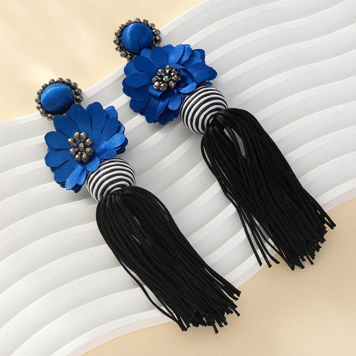 Flower Tassel Earrings In Bohemian Ethnic Style